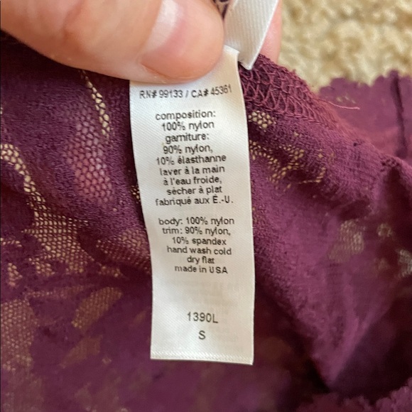 HANKY PANKY LACE CAMISOLE WINE COLORED SIZE SMALL NWOT - Picture 8 of 8